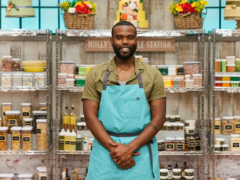 Contestant Stephon portrait, as seen on Spring Baking Championship, Season 8.