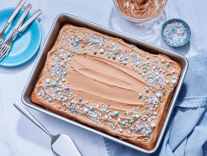 Sheet Cake, as seen on Mary Makes It Easy, Season 1.
