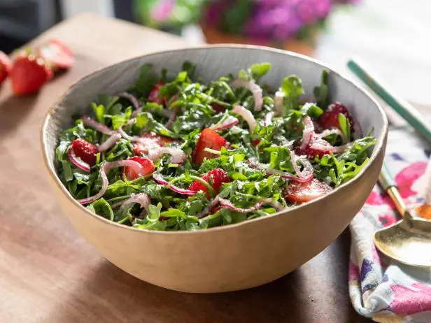 Strawberry Arugula Salad Recipe | Valerie Bertinelli | Food Network
