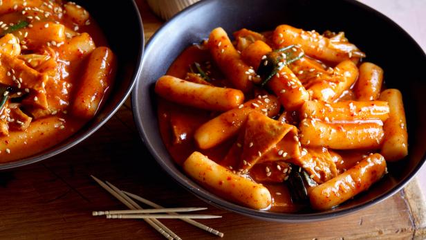 What is Ddukbokki? A Dish Fit for Kings, My Dad’s Birthday and Me on a Weeknight