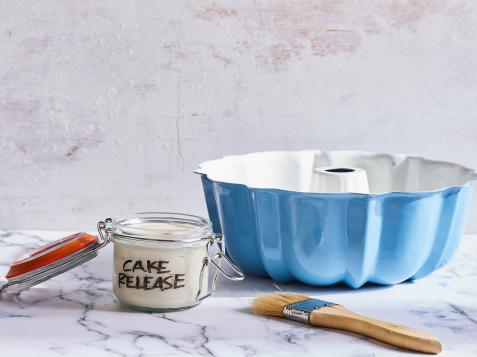 Homemade Cake Release (Cake Goop)