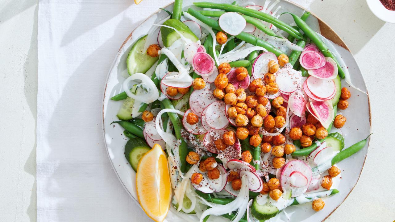 The Salad Chopper Tool You Need For Making Epic Salads 