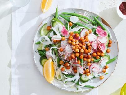 Accessories You Need To Make The Perfect Salad