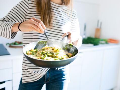 What Is Nontoxic Cookware?