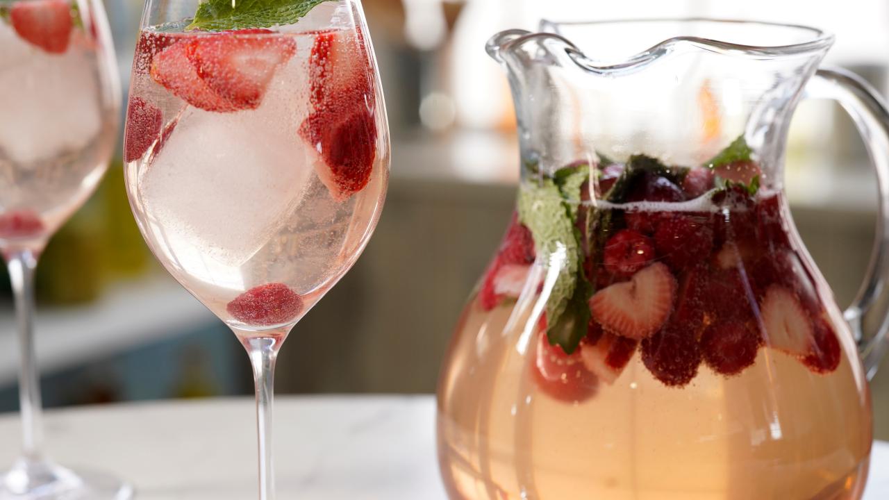 https://food.fnr.sndimg.com/content/dam/images/food/fullset/2022/04/28/KC3011-geoffrey-zakarian-rose-elderflower-sangria_4x3.jpg.rend.hgtvcom.1280.720.suffix/1651168304237.jpeg