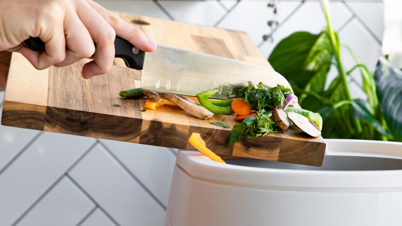 14 Stylish Compost Bins That'll Look Right At Home In Your Kitchen