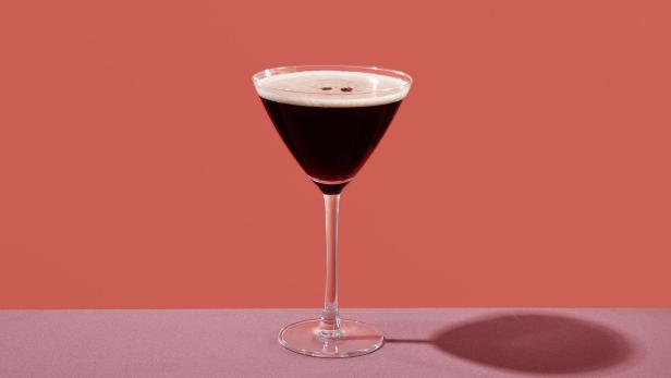 What to Know About Mixing Caffeine and Alcohol