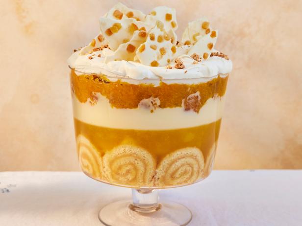 https://food.fnr.sndimg.com/content/dam/images/food/fullset/2022/05/23/Ph-Credit_David-Loftus_-JEMMA_Lemon-Swiss-Roll-&-Amaretti-Trifle---2251_s4x3.jpg.rend.hgtvcom.616.462.suffix/1653319057801.jpeg