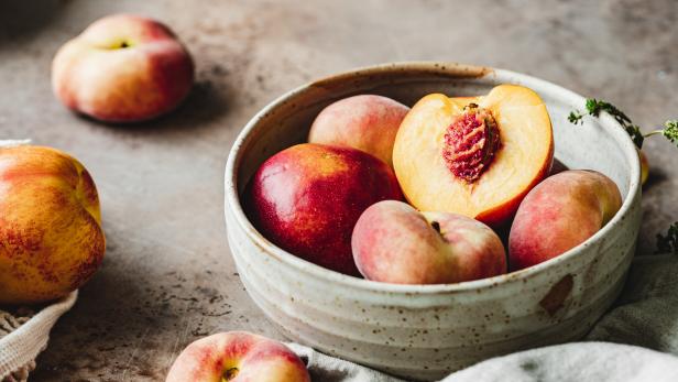 Nectarine vs. Peach: What’s the Difference?