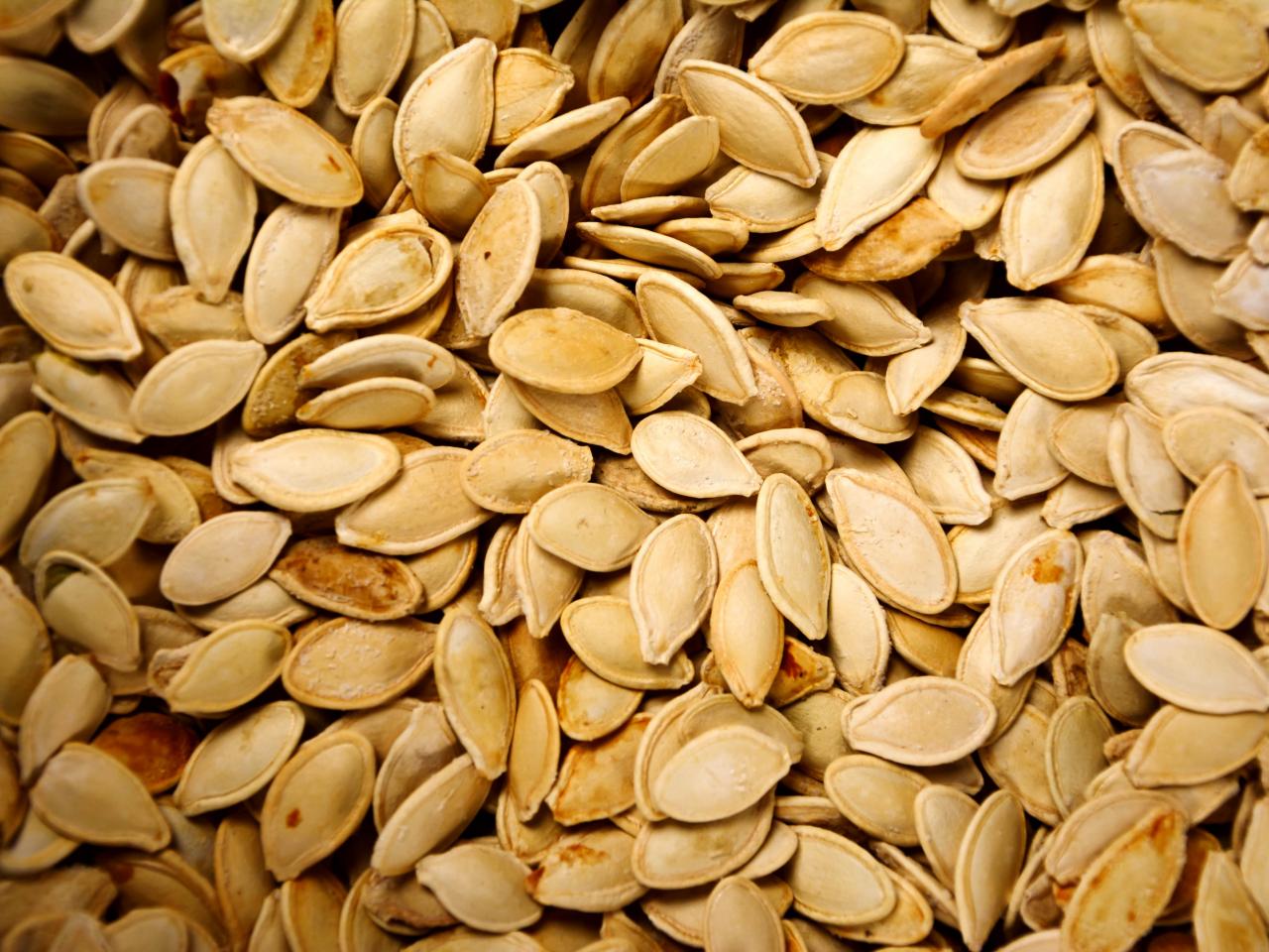 What Are the Health Benefits of Pumpkin Seeds? | Food Network Healthy ...