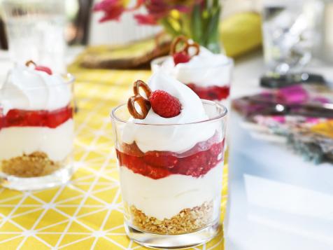No-Bake Raspberry Pretzel Cups