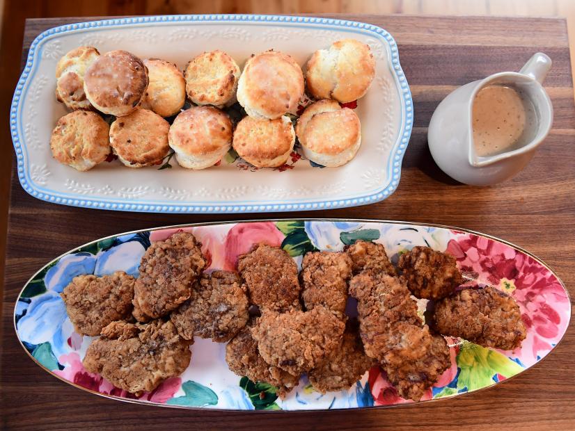 Close-up of Chicken Fried Steak Medallions, as seen on The Pioneer Woman, season 31.