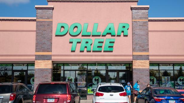 10 Best Groceries to Buy at the Dollar Store