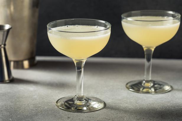 Refreshing Cold Corpse Reviver No 2 Cocktail with Gin