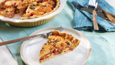 Tomato Pie with Cornmeal Crust-image