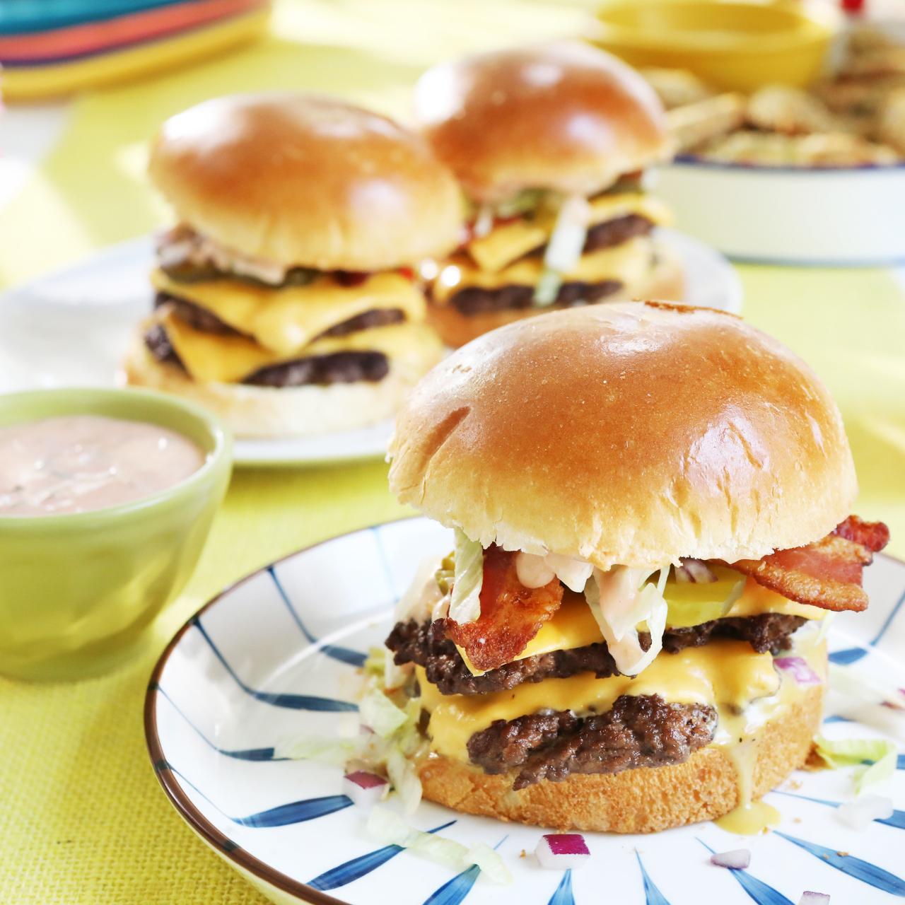 Homemade Smash Burgers  Delicious Fakeaway Recipe - MYPROTEIN™