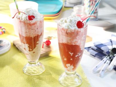 Miss Kardea Brown's Very Berry Ice Cream Floats, as seen on Delicious Miss Brown, Season 7.