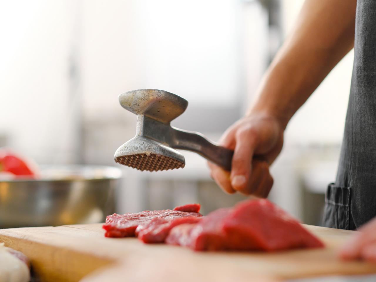 How to Make a Homemade Meat Tenderizer