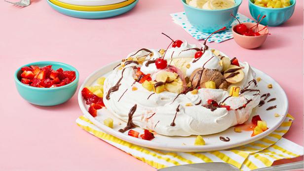 Pavlova Is the Nostalgic Dessert You Need Right Now