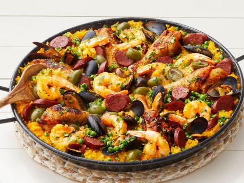 Grilled Paella with Chicken, Chorizo, Shrimp and Mussels