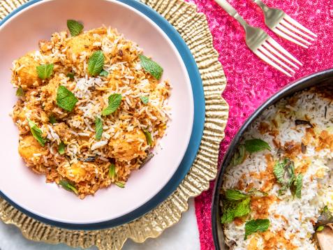 Dum Aloo Biryani