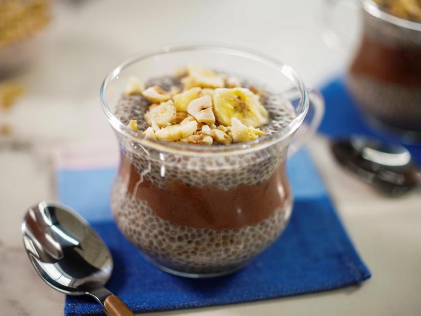 Sunny Anderson makes Sunny's Chia Seed Pudding Parfaits, as seen on The Kitchen, Season 31.