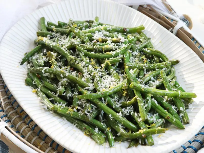 Miss Kardea Brown's Skillet Green Beans, as seen on Delicious Miss Brown, Season 7.