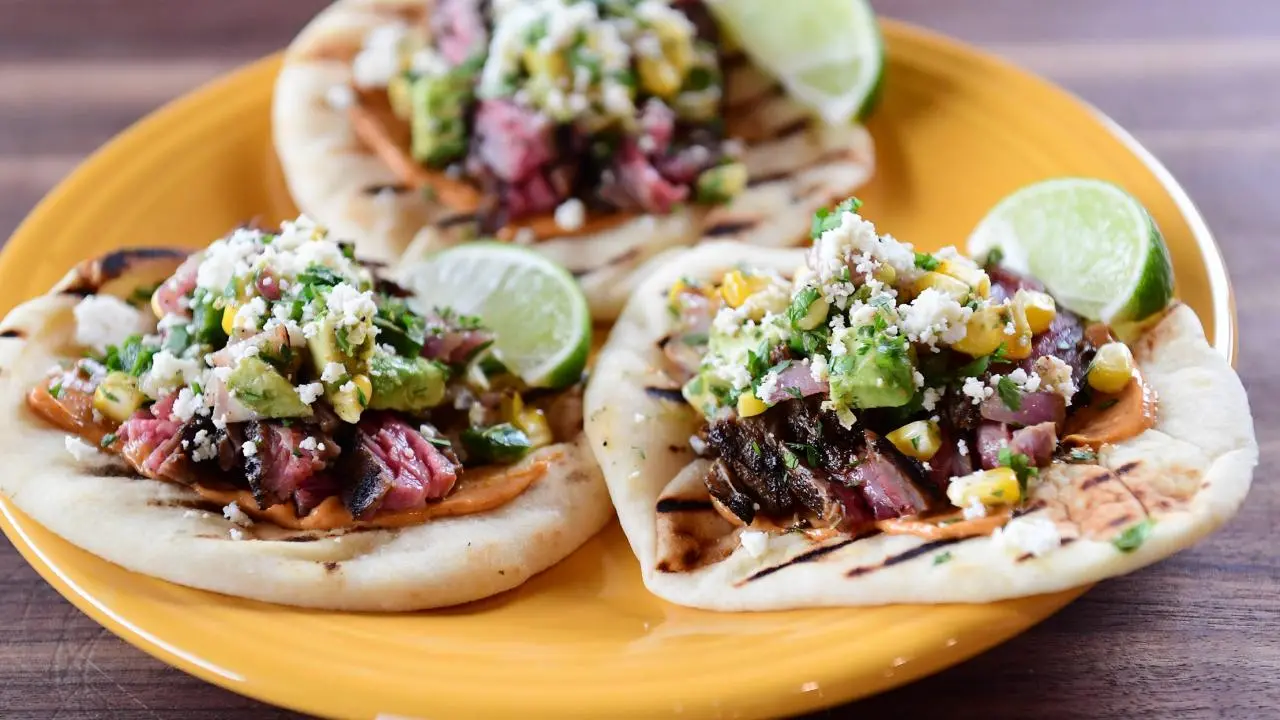 Delicious Naan Tacos Recipe: A Fusion Twist You Need to Try!