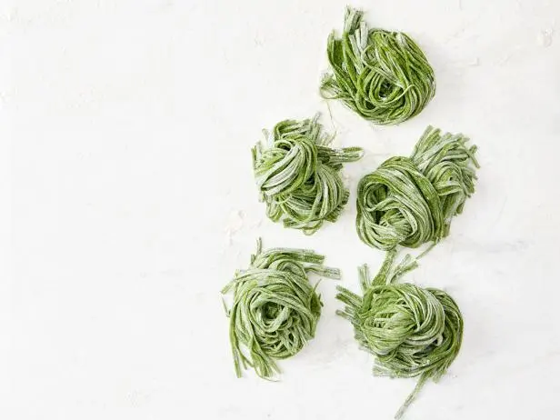 Homemade Spinach Pasta Recipe - Chef's Resource Recipes