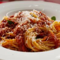 Jeff Mauro, Alex Guarnaschelli, Sunny Anderson, Katie Lee Biegel, and Geoffrey Zakarian make The Kitchen Family Sunday Sauce, as seen on The Kitchen, Season 31.