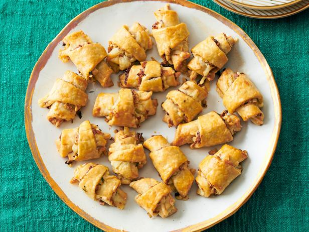 Caramelized Onion-Cheddar Rugelach image