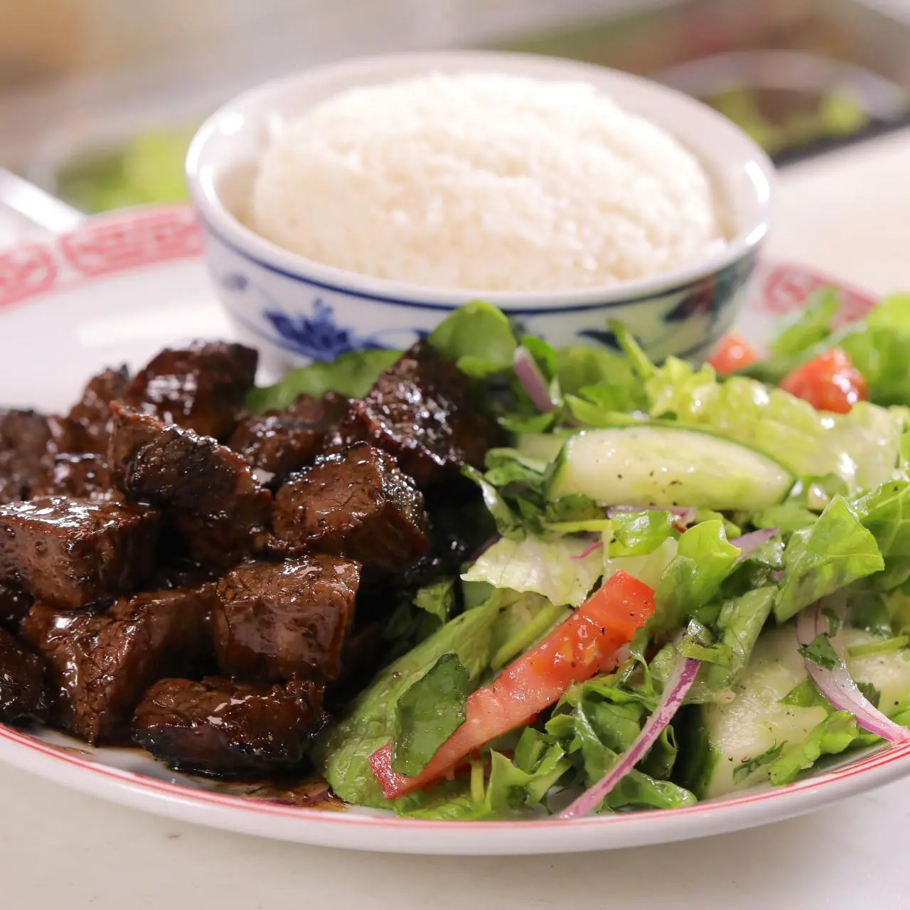 Bo Luc Lac (Shaken Beef with a Simple Salad) Bo Luc Lac (Shaken Beef with a Simple Salad)