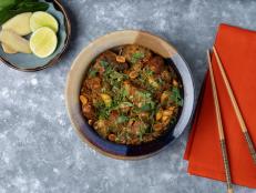Hung lay is a popular curry in Northern Thailand that has a crave-worthy sourness from tamarind. You can really see the multiethnic influence from India, Burma and China in the ingredients for this dish. This is my favorite curry by far.