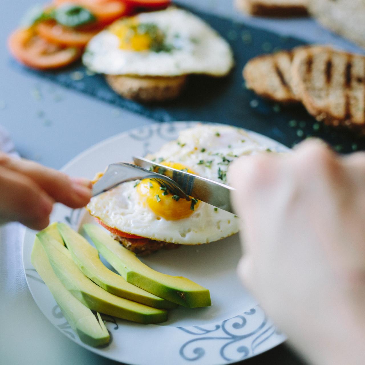 5 Healthiest Breakfast Foods to Buy at Walmart Right Now, Dietitians Say —  Eat This Not That