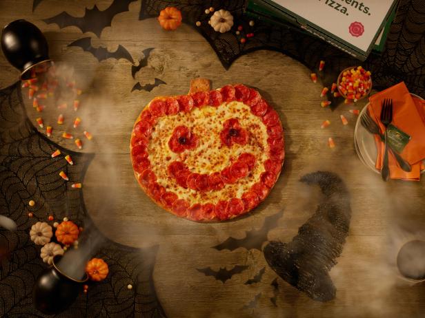 Where To Get Jack-o’-Lantern Pizzas This Halloween | FN Dish – Behind-the-Scenes, Food Trends, and Best Recipes : Food Network