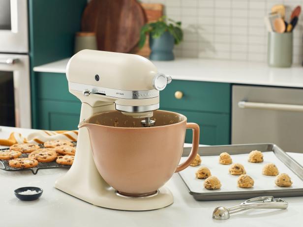 KitchenAid's Holiday Stand Mixer 2022 Will Make Your Kitchen Feel