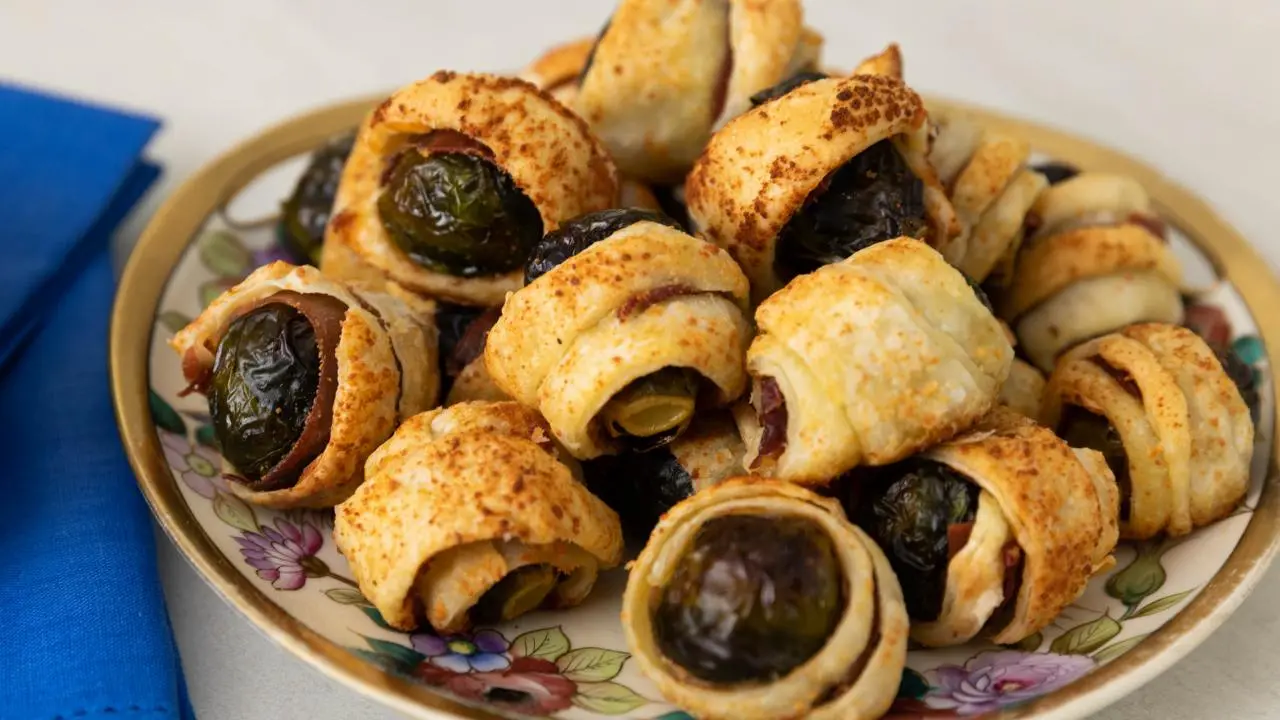 Brussels Sprouts-in-a-Blanket
