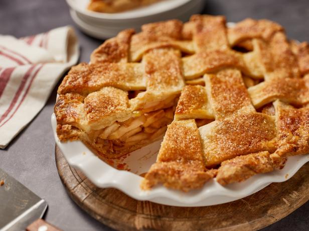 Swedish Apple Pie (No Bottom Crust) | Shockingly Delicious