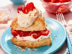 Strawberry Shortcake, as seen on Mary Makes It Easy, Season 1.