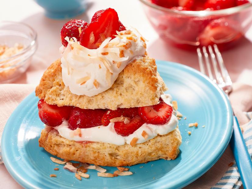 Vegan Strawberry Shortcakes With Coconut Whipped Cream Recipe Food Network