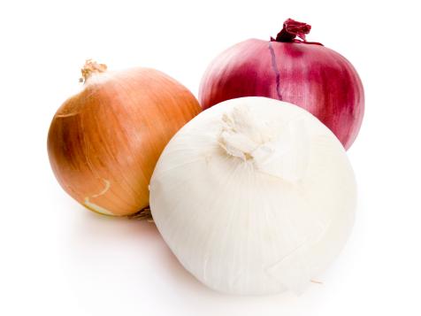 White Versus Yellow Onions: What's the Difference?