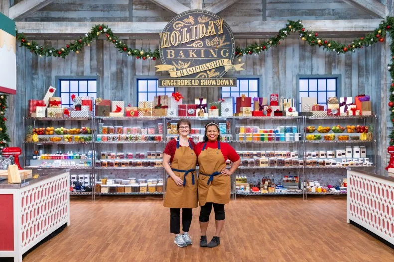 Contestants Barbara Amabile and Nokee Bucayu, portrait, as seen on Holiday Baking Championship Gingerbread Showdown, Season 2.
