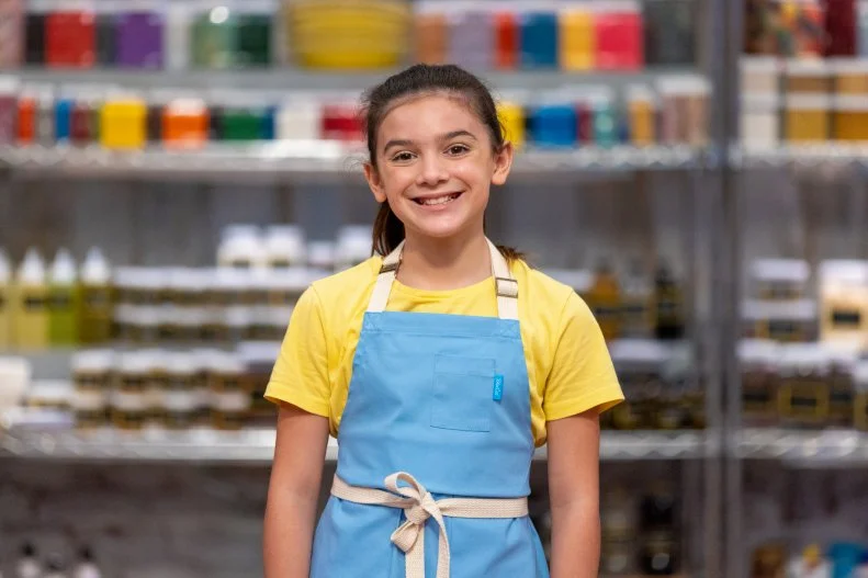 Contestant Peyton, portrait, as seen on Kids Baking Championship, Season 11.