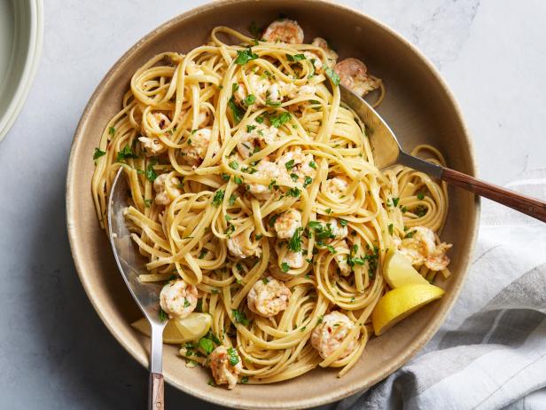 Lemony Shrimp Scampi Pasta Recipe | Melissa d'Arabian | Food Network