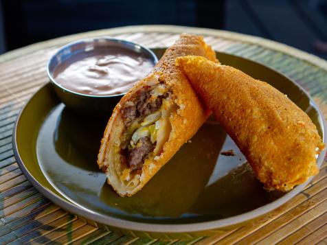Cheeseburger Egg Rolls with Spicy Fancy Sauce