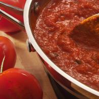 Mariana sauce simmering in pan