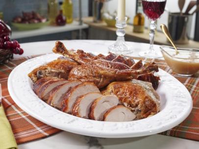 Geoffrey Zakarian's Classic Thanksgiving Turkey, as seen on The Kitchen, Season 35.