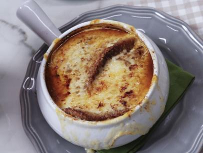 Jeff Mauro's Classic French Onion Soup Beauty, as seen on The Kitchen, Season 35.