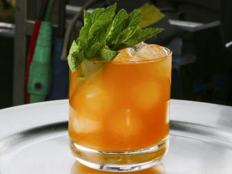 Nyesha Arrington’s Clementine Smash, as seen on Guy's Ranch Kitchen.