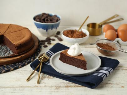 Ultimate Flourless Chocolate Cake